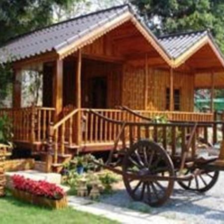 Home Stay Stc Bed And Breakfast Udon Thani Exterior foto