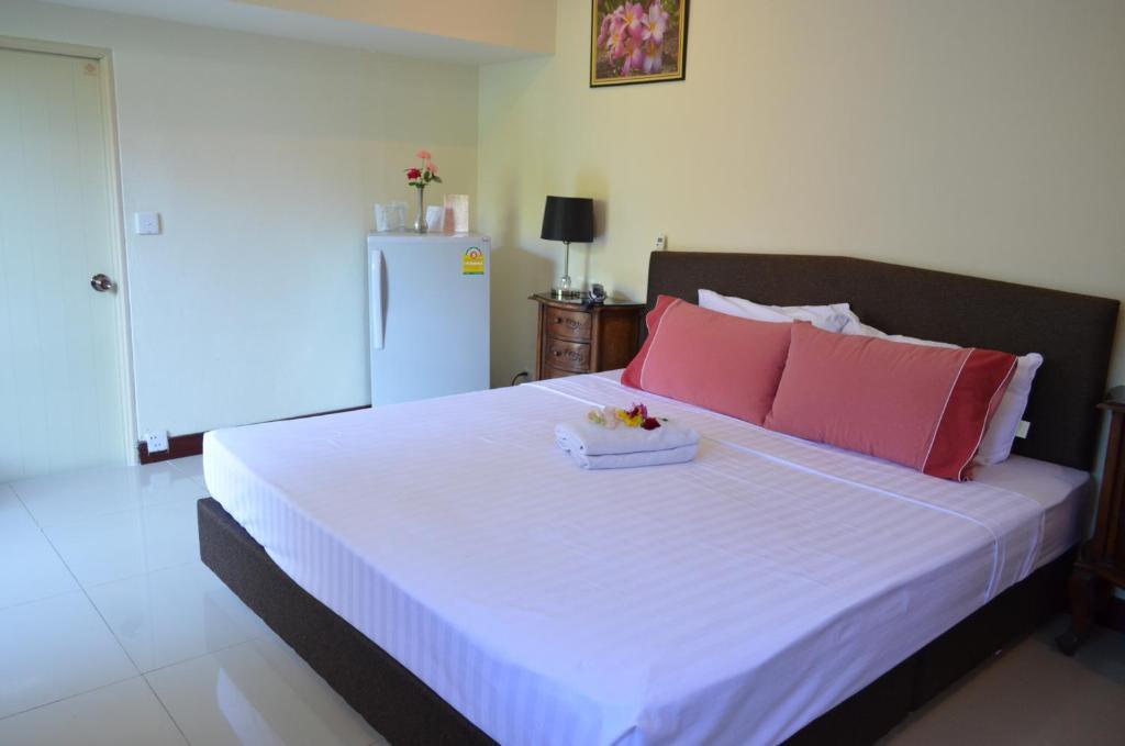 Home Stay Stc Bed And Breakfast Udon Thani Habitación foto